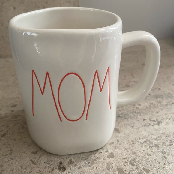 Rae Dunn “Mom” ceramic mug. - Picture 2 of 6